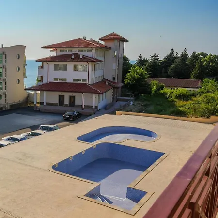 In The Seaside Complex In Byala, Varna Region דירה ביאלה
